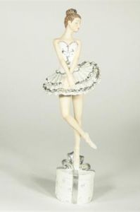 Vår Vakre Saga Ballerina